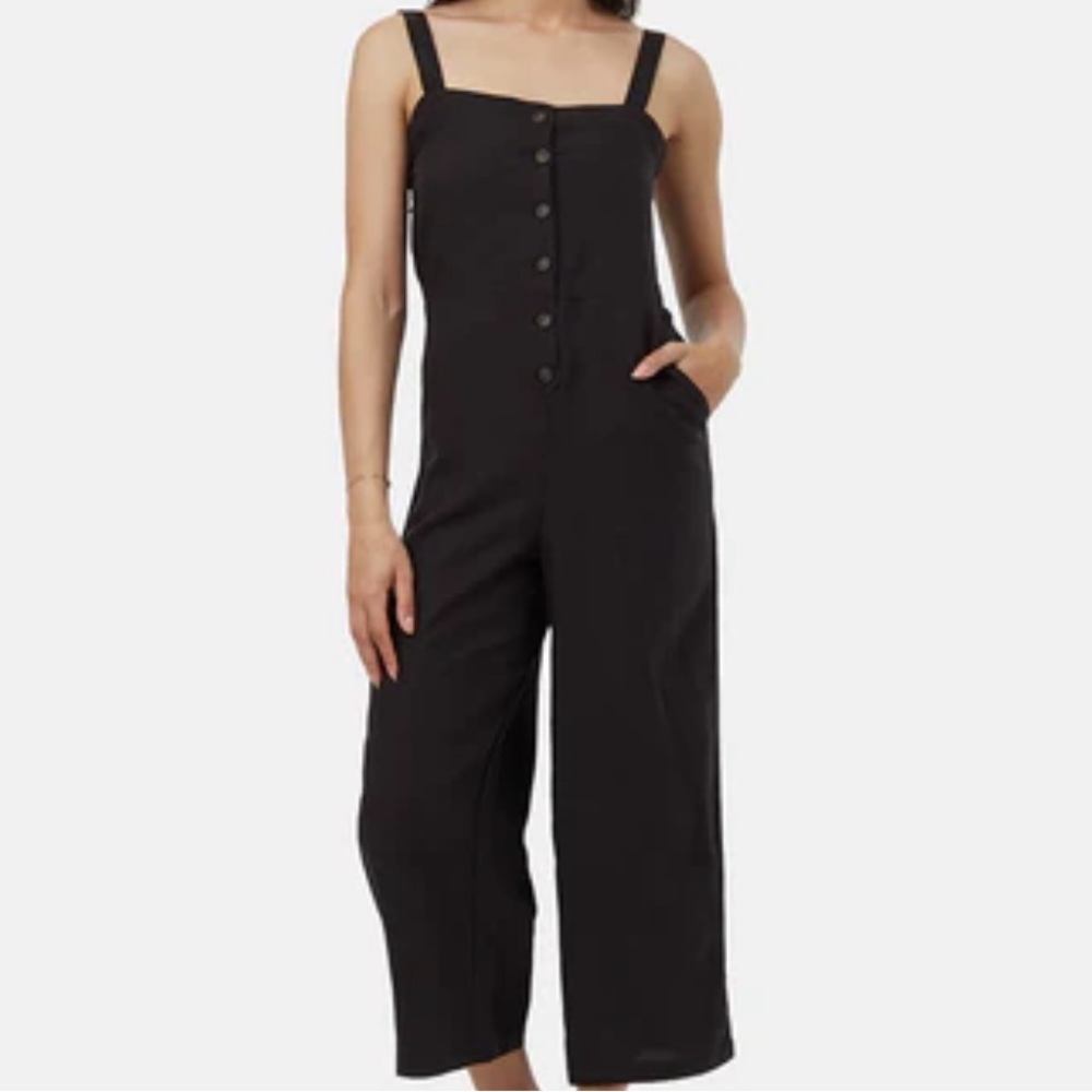 Tentree romper.  Brand new, no tags.  Never worn.